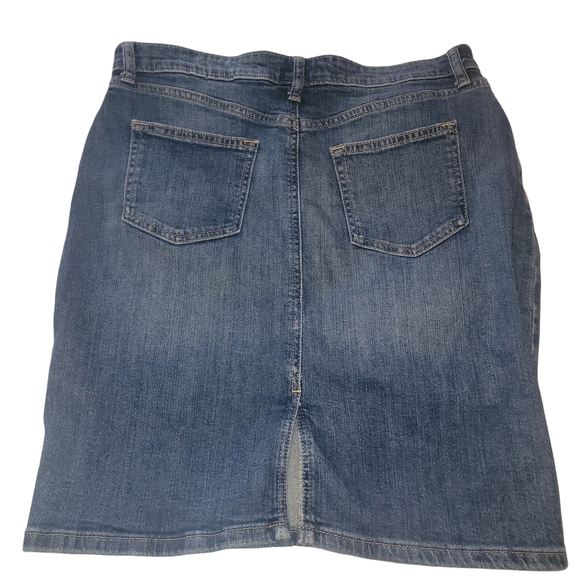 Banana Republic Denim Button Fly Skirt - Picture 2 of 3